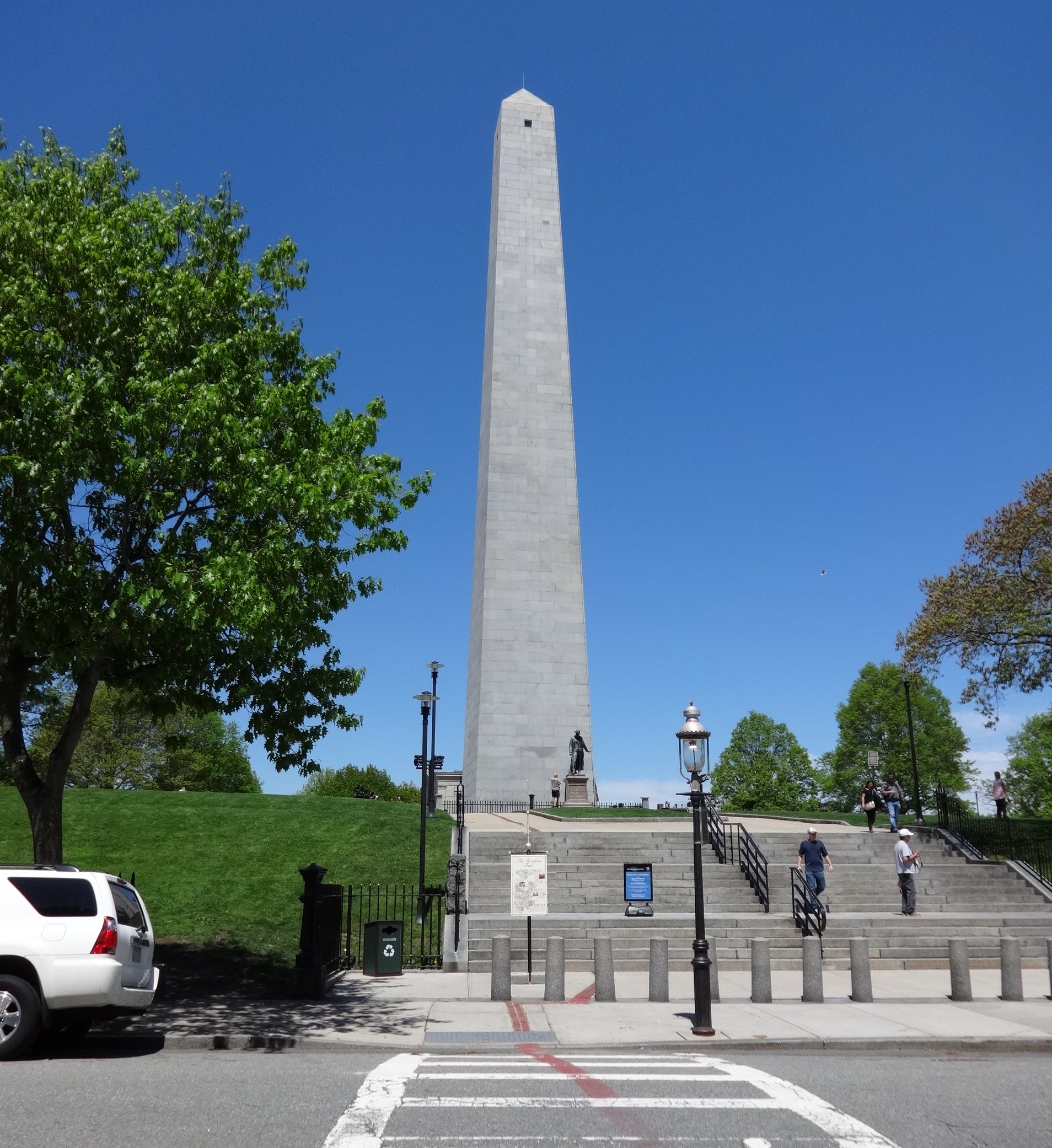 top 97+ Pictures one of 294 in the bunker hill monument Latest